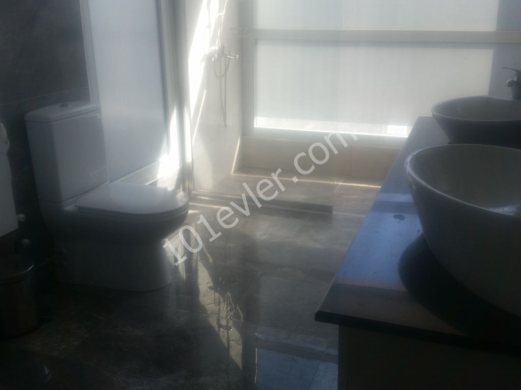 Penthouse Mieten in Girne Merkez, Kyrenia