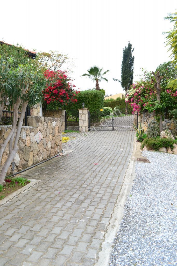 Villa For Sale in Lapta, Kyrenia