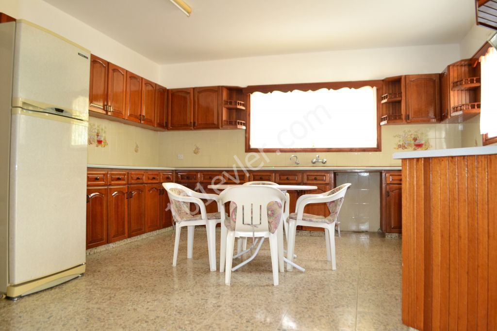 Villa For Sale in Çatalköy, Kyrenia