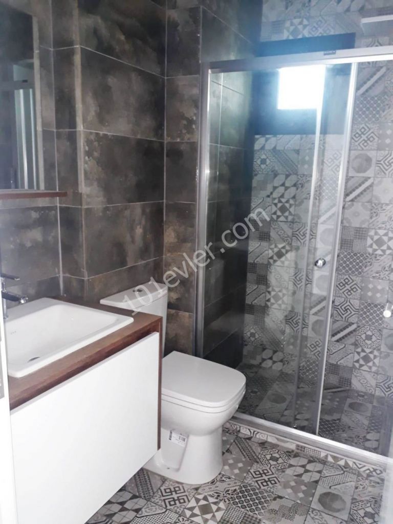 Business To Rent in Yukarı Girne, Kyrenia