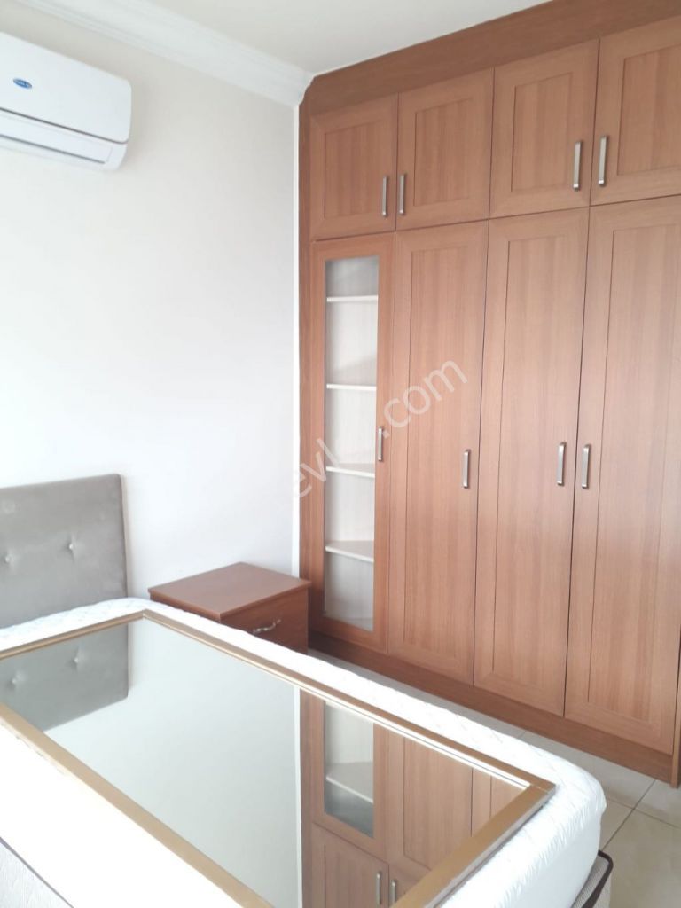 2+1 luxurious flat for rent in Girne center