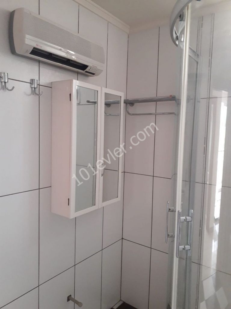 Girne merkezde kiralık 2+1 lüks daire