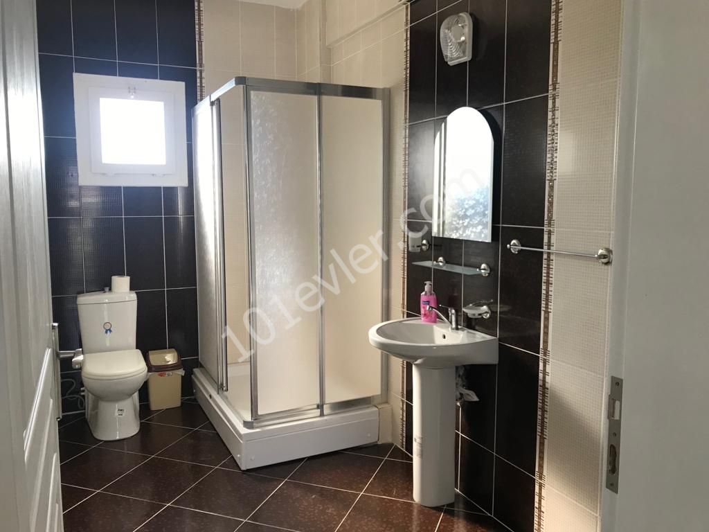 4+1 Villa for rent in Çatalköy