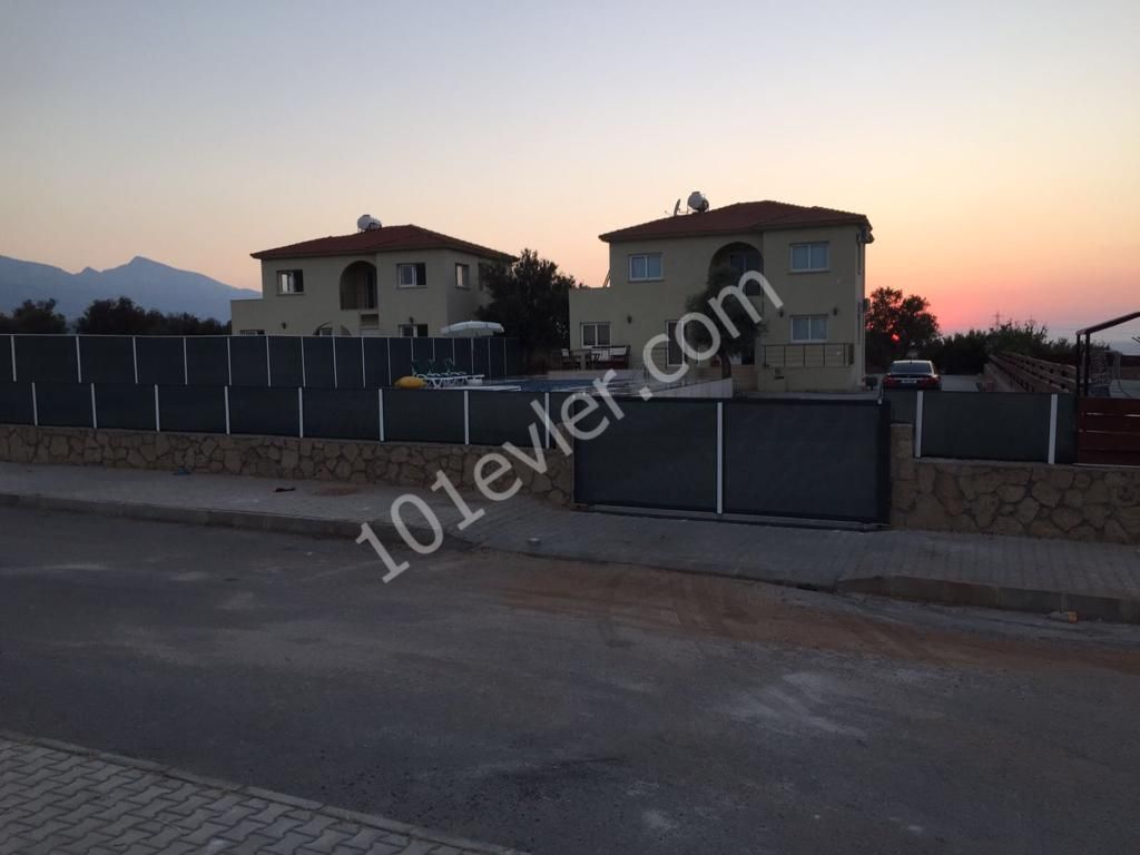 4+1 Villa for rent in Çatalköy