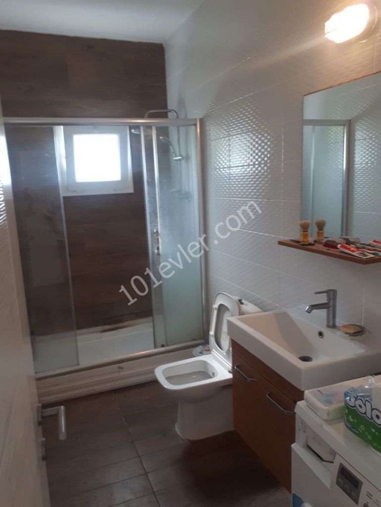 Girne Zeytinlik Bölgesinde 2+1 Satılık Daire