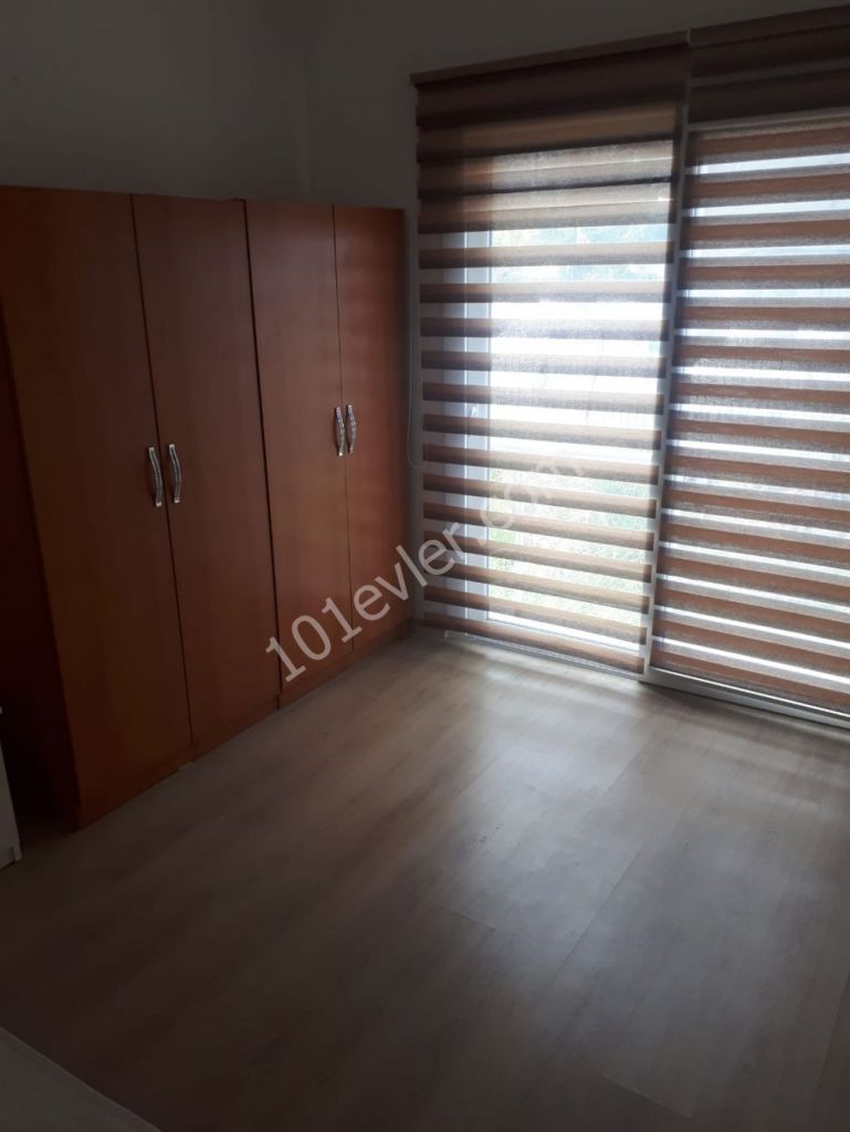 Girne Zeytinlik Bölgesinde 2+1 Satılık Daire