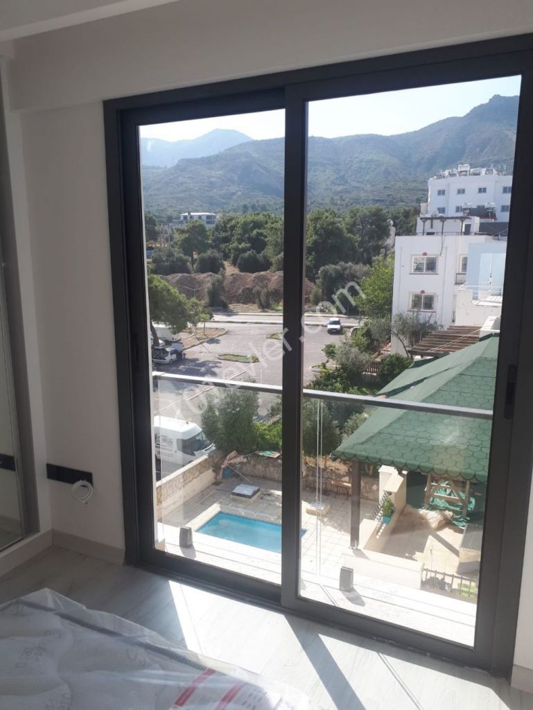 2+1 Apartment For Sale İn Girne City Center