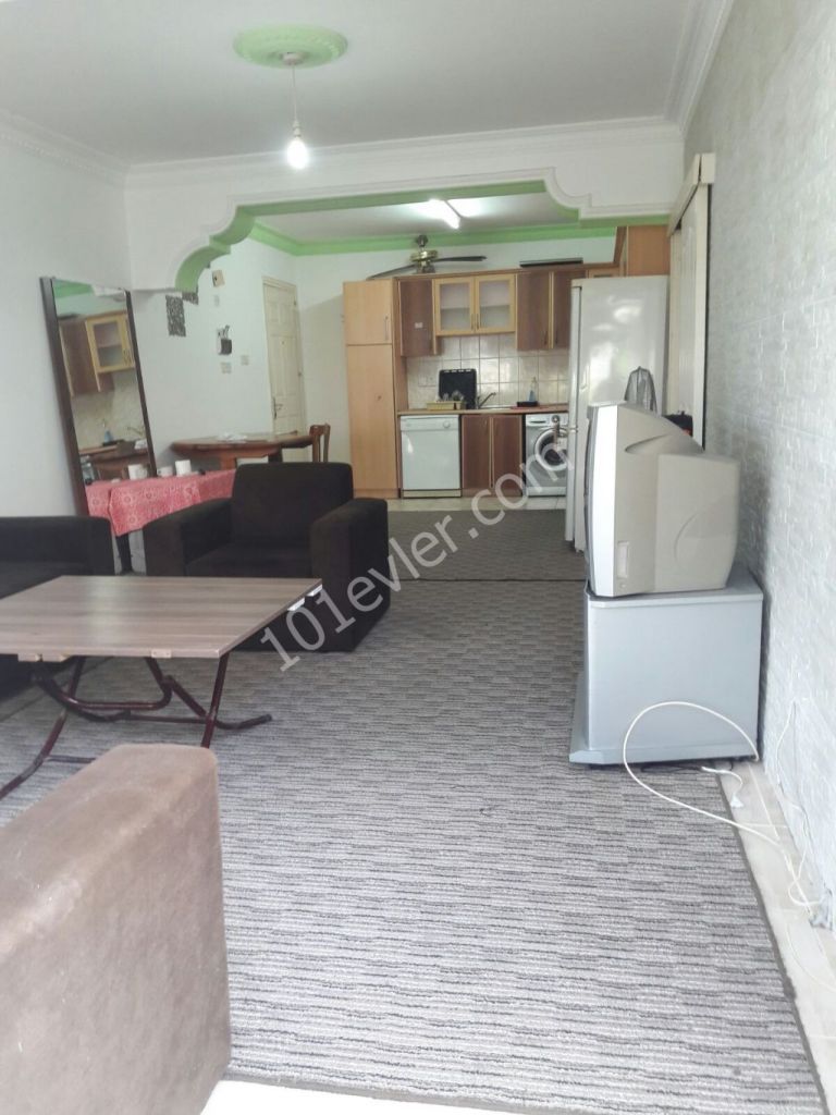 Girne  Merkezde 2+1 Satılık Daire 59000 STG 