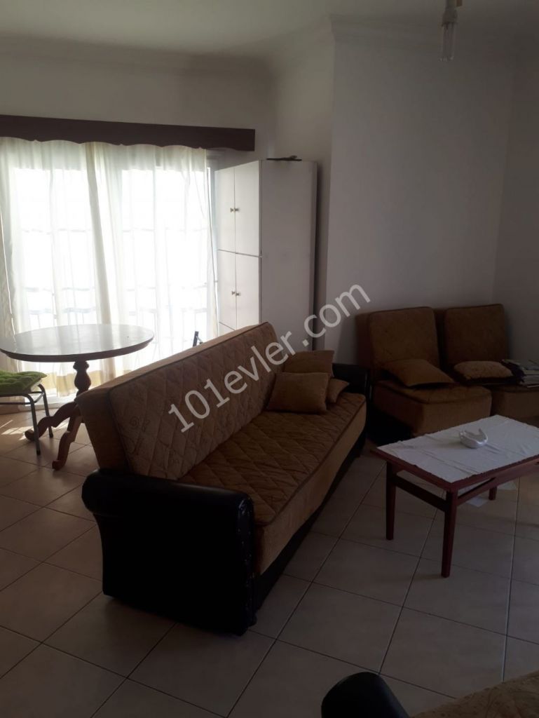 Girne Merkezde 2+1 Kiralık Daire