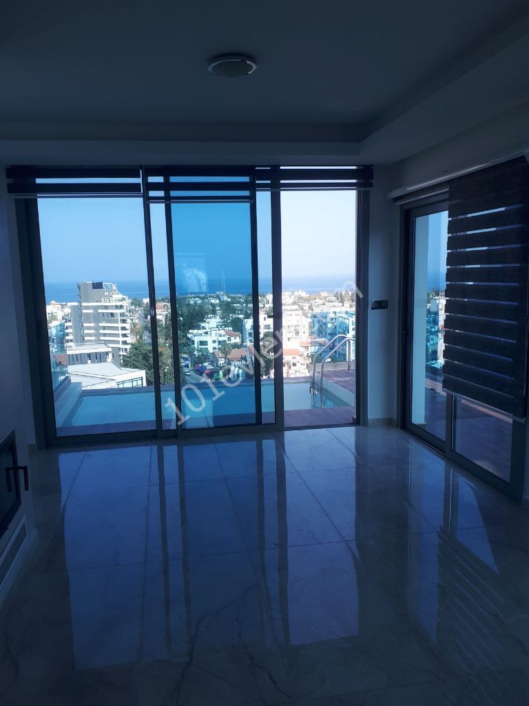 Penthouse Mieten in Girne Merkez, Kyrenia