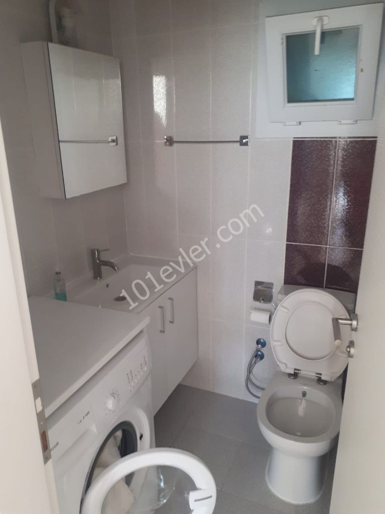 Girne Merkezde 2+1 Kiralık Daire