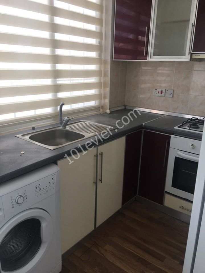 Girne Merkezde 1+1 Kiralık Daire