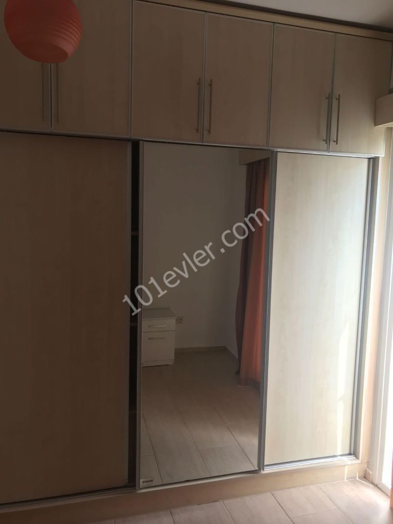 Girne Merkezde 1+1 Satılık Daire 55000 STG