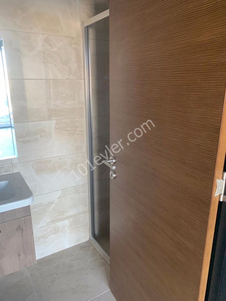 Girne Merkezde 1+1 Satılık Penthouse