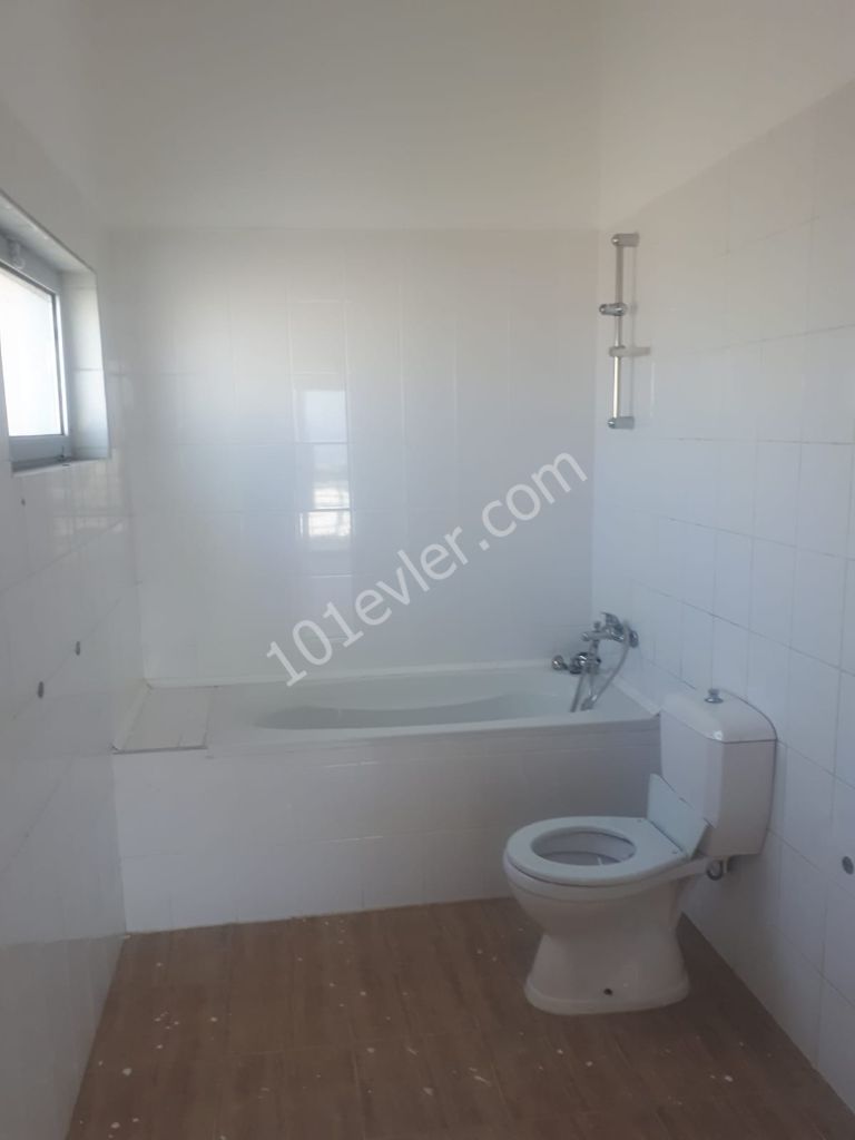 Girne Esentepe Bölgesinde  3+1 Satılık Villa 85000 STG