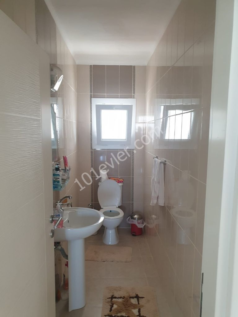 Girne Merkedezde 3+1 Satılık Daire