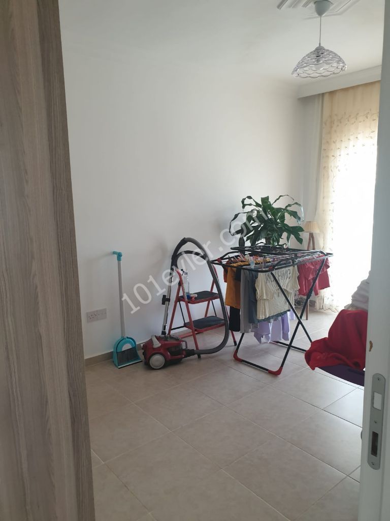 Girne Merkedezde 3+1 Satılık Daire