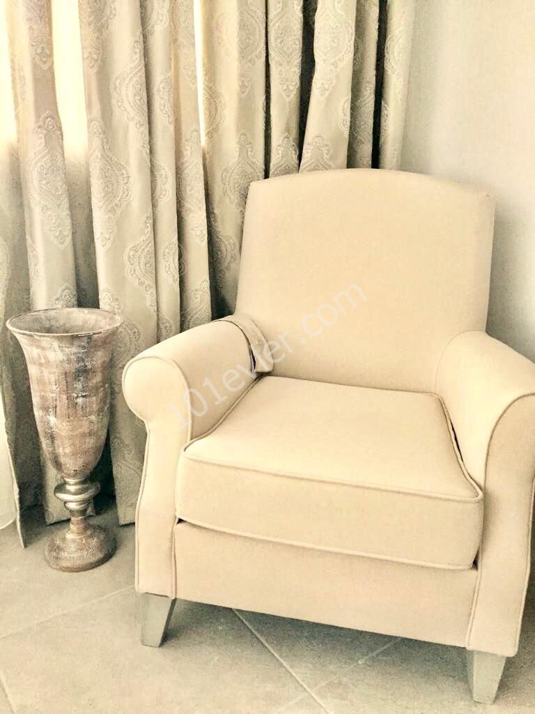 Girne Karaoğlanoğlu  Bölgesinde 2+1 Kiralık Daire