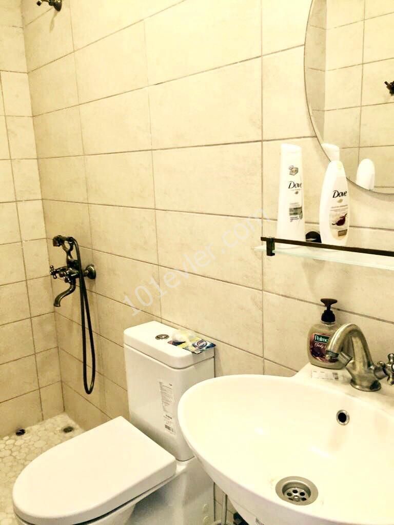 Girne Karaoğlanoğlu  Bölgesinde 2+1 Kiralık Daire