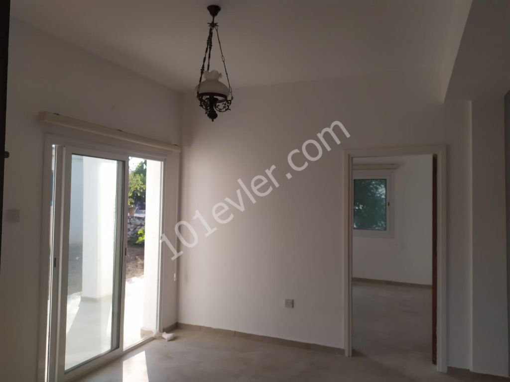 Girne Çatalköy Bölgesinde 3+1 Kiralık Daire