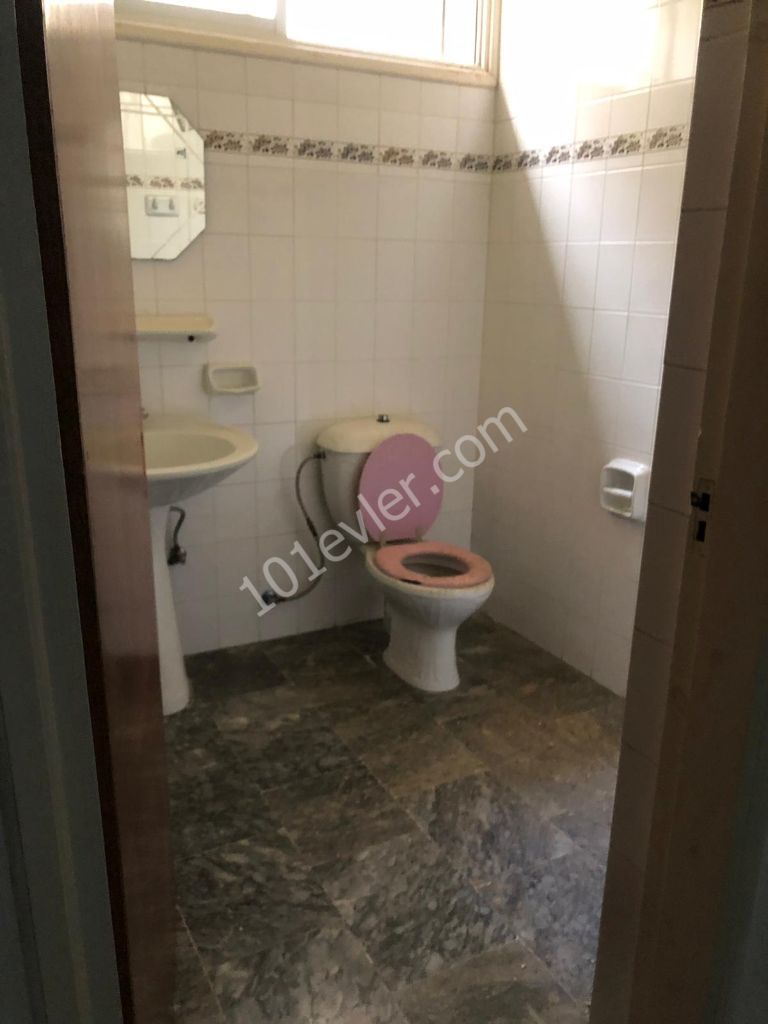 Lefkoşa  3+1 Kiralık  daire