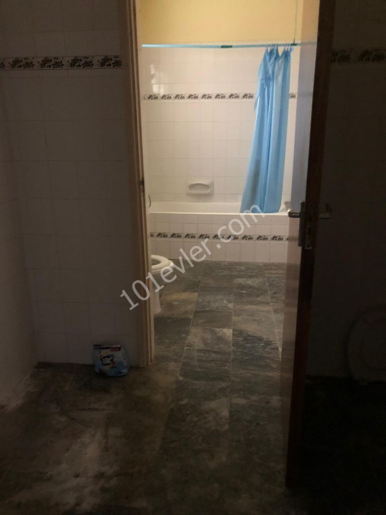 Flat To Rent in Alayköy, Nicosia