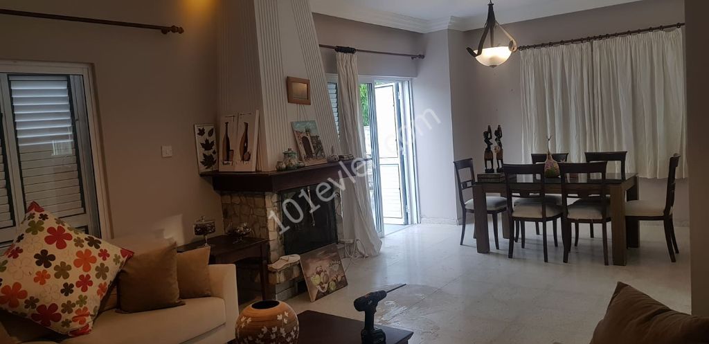 Ozanköy Bölgesinde 3+1 Kiralık Villa