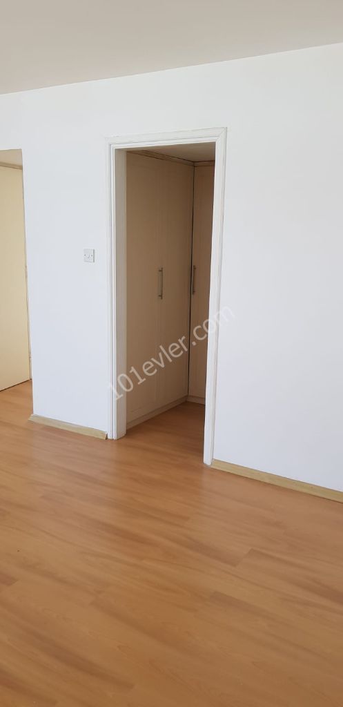 Girne Ozanköy Bölgesinde 2+1 Kiralık Villa