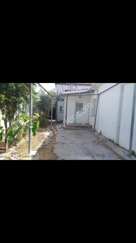 Villa For Sale in Yukarı Bostancı, Guzelyurt