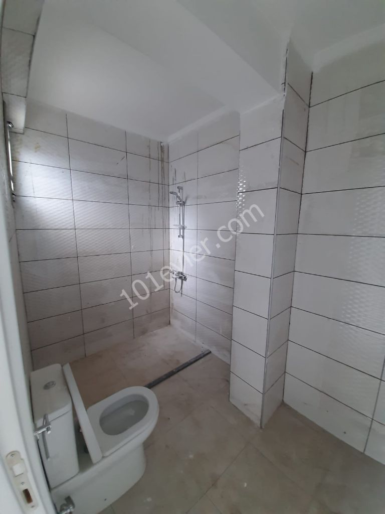 Girne Çatalköy Bölgesinde 3+1 Kiralık Daire 2500 TL