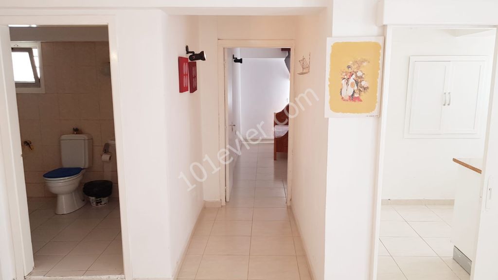 Flat To Rent in Girne Merkez, Kyrenia