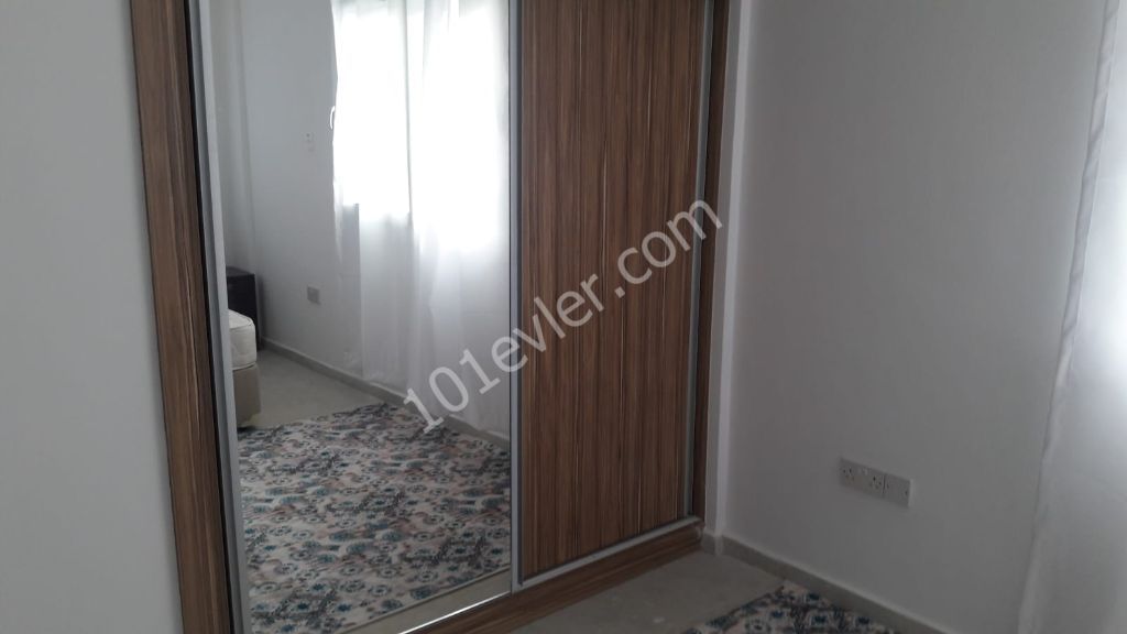 Flat To Rent in Alsancak, Kyrenia