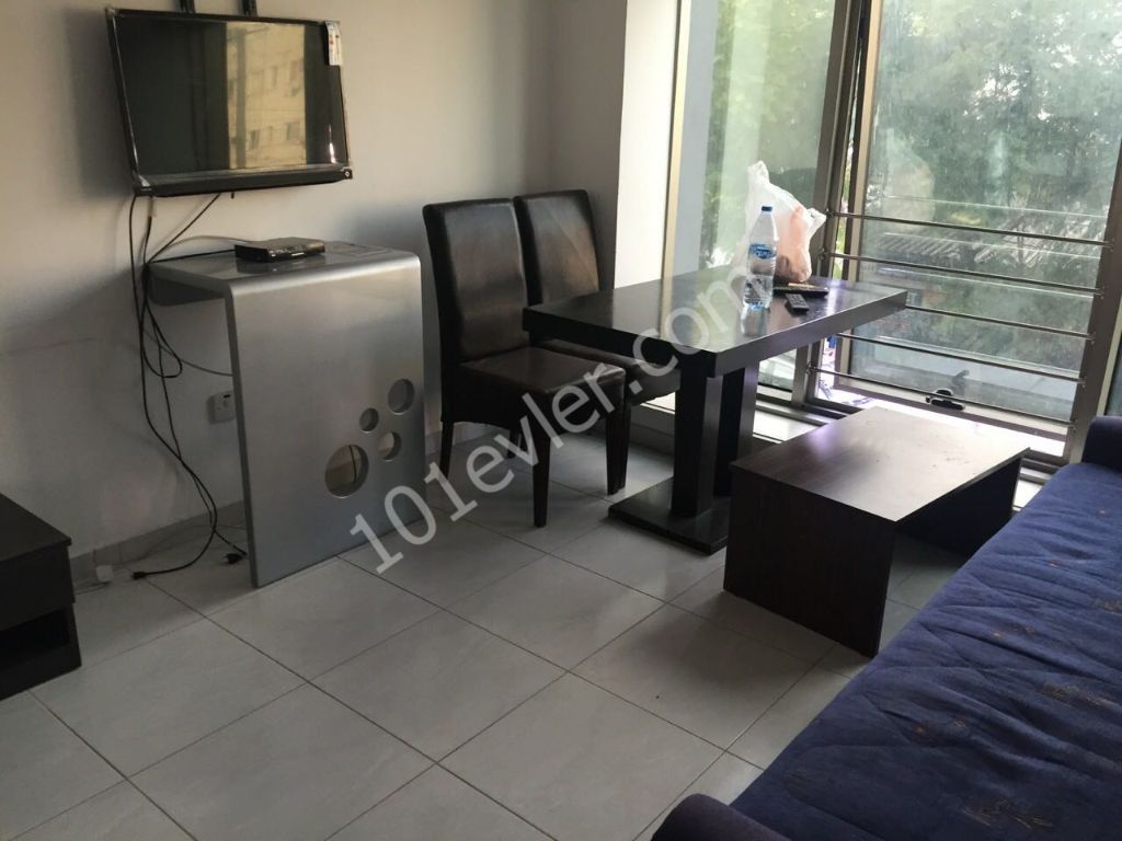 Flat To Rent in Girne Merkez, Kyrenia