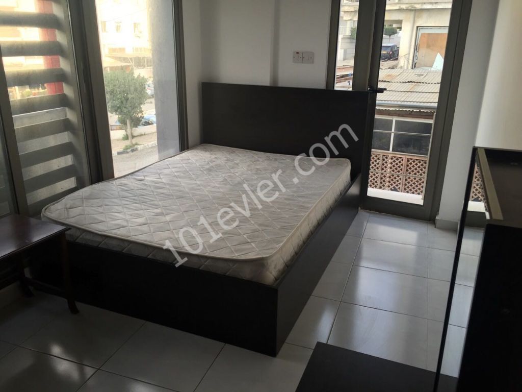 Flat To Rent in Girne Merkez, Kyrenia