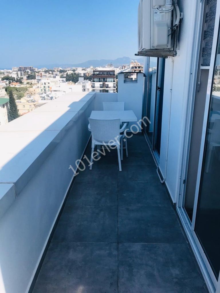 Girne Merkezde 2+1 Kiralık Daire 4000 Tl