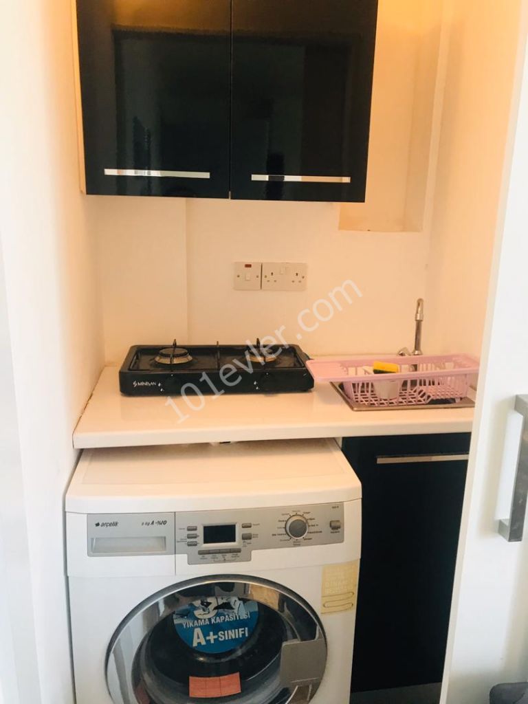 Girne Merkezde 1+0 Kiralık Stüdio Daire 1800 TL