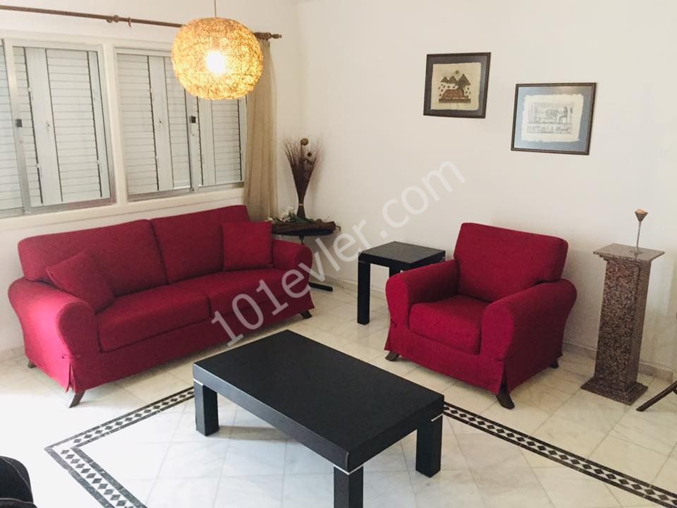 Flat To Rent in Girne Merkez, Kyrenia