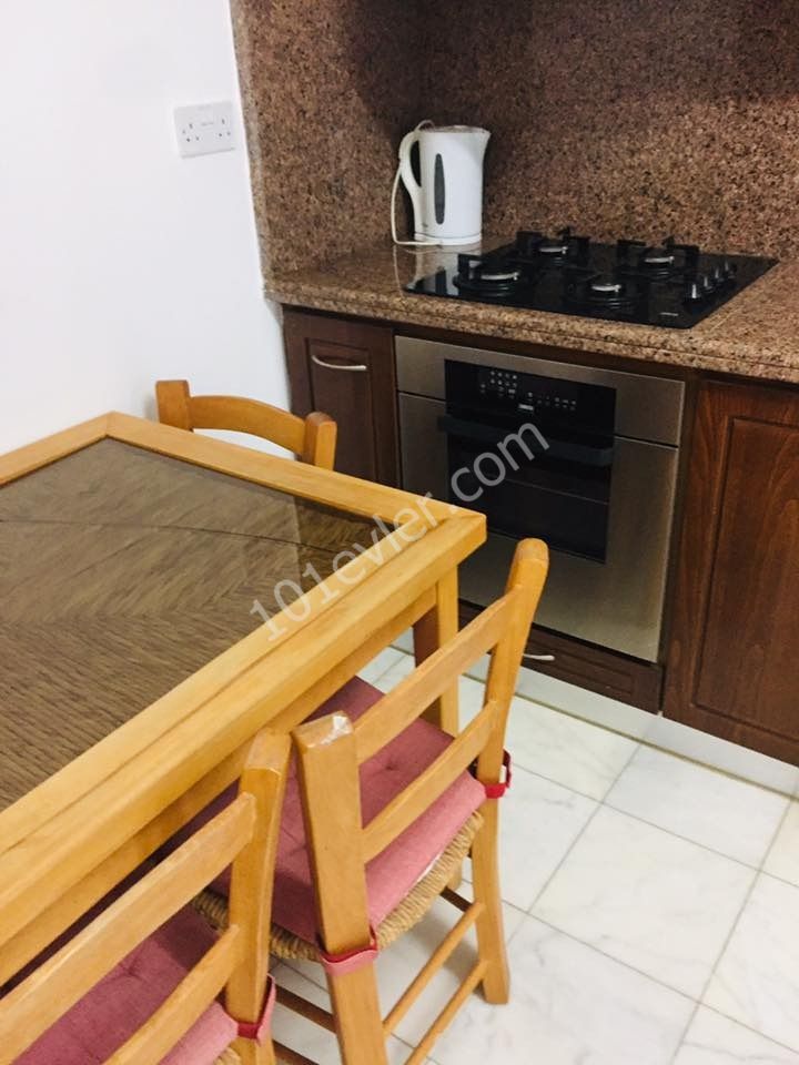 Flat To Rent in Girne Merkez, Kyrenia