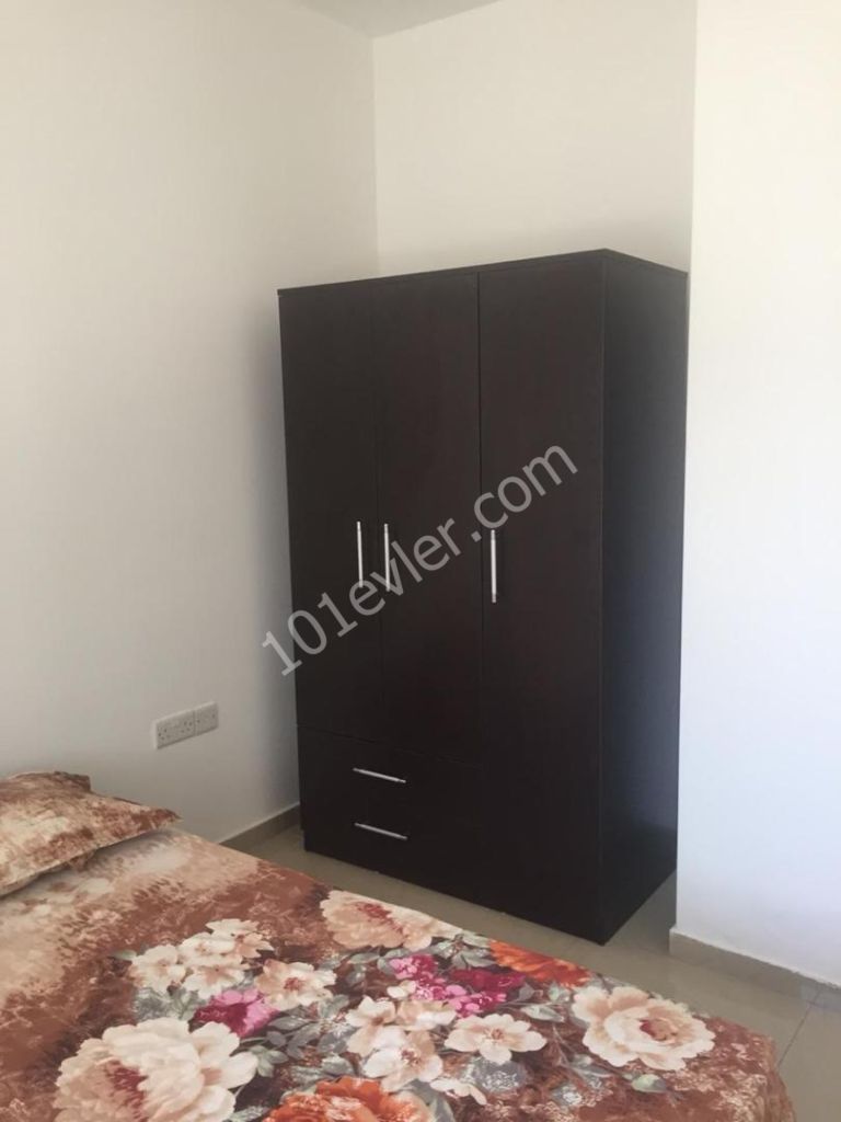 Girne Zeytınlık Bölgesinde  2+1 Kiralık Daire 350 STG 