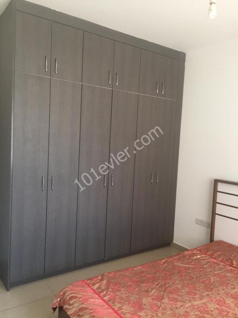 Girne Zeytınlık Bölgesinde  2+1 Kiralık Daire 350 STG 