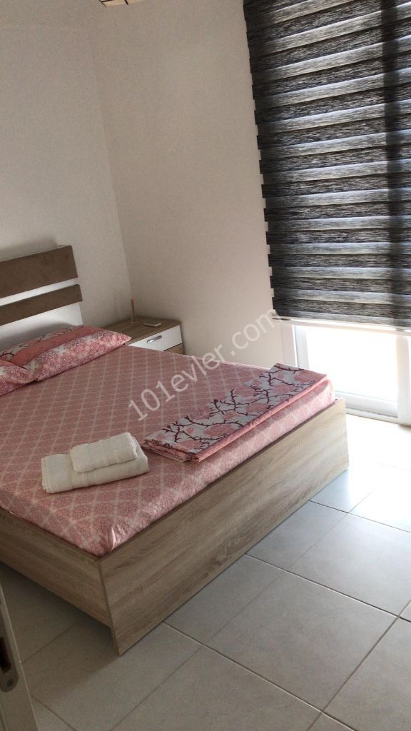 Girne Merkezde 2+1 Kiralık Daire 2400 TL