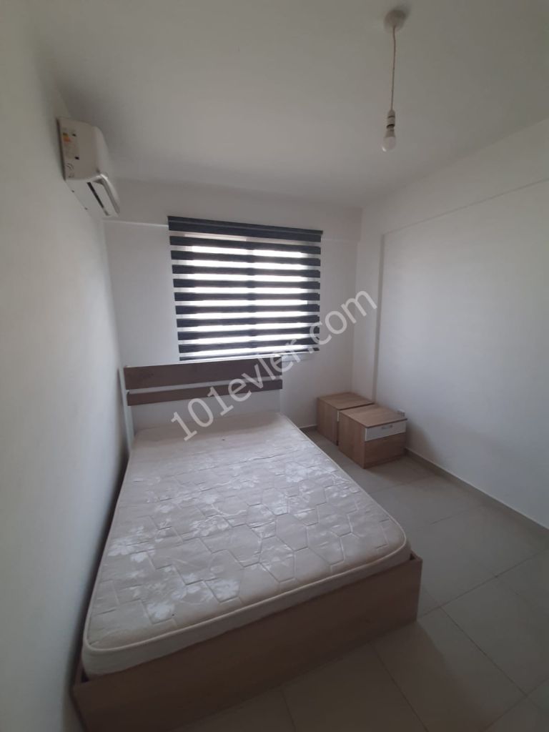 Girne Merkezde 2+1 Kiralık Daire 2400 TL