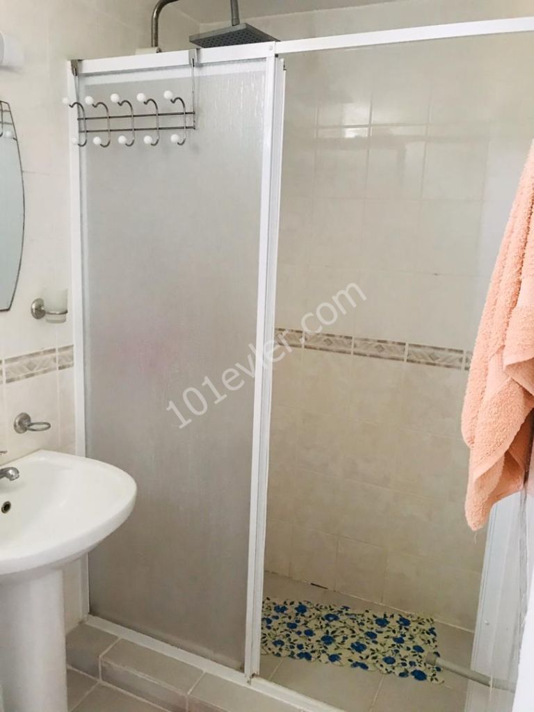 Girne Alsancak Bölgesinde 1+1 Kiralık Daire 2000 TL