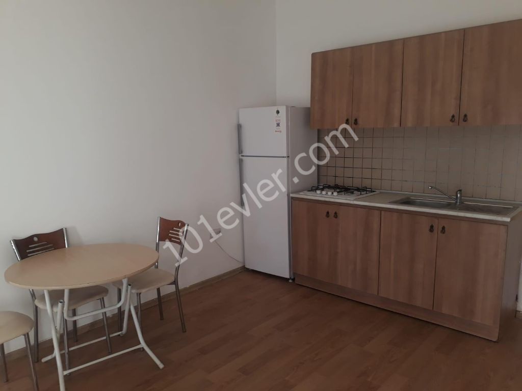 Flat To Rent in Girne Merkez, Kyrenia