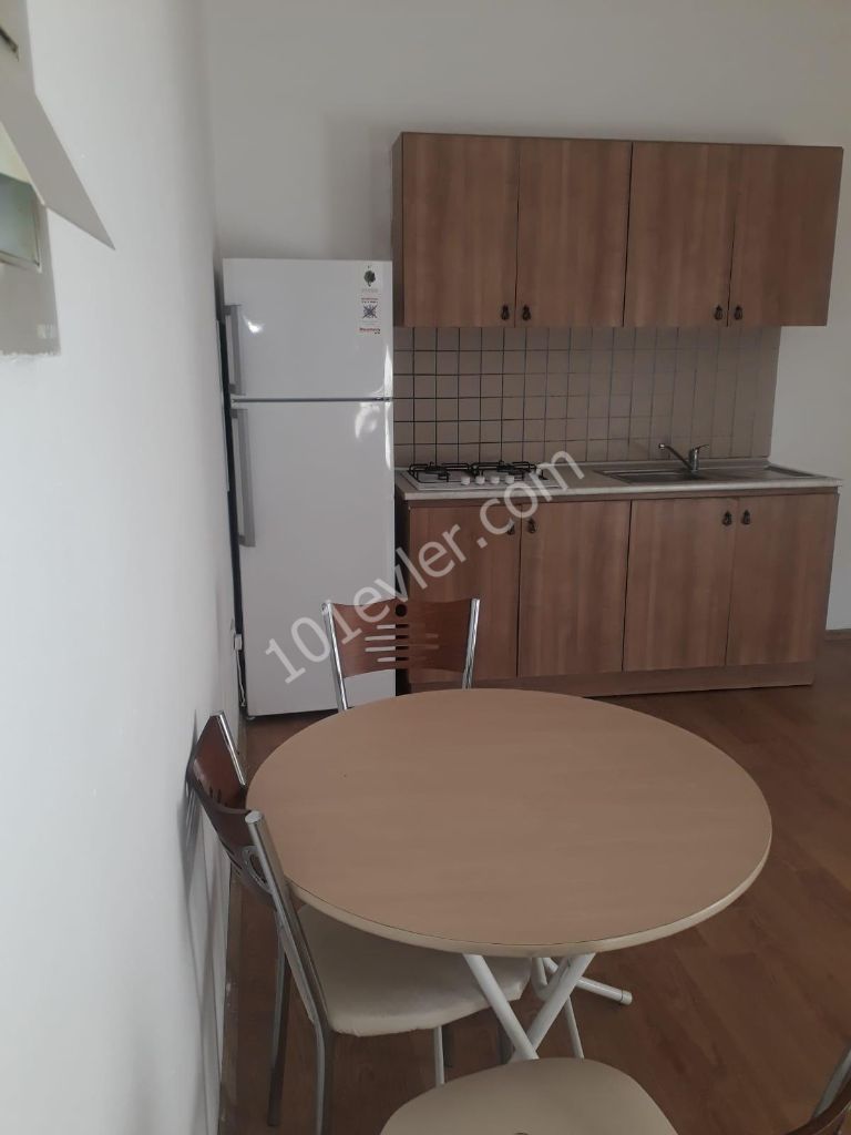 Flat To Rent in Girne Merkez, Kyrenia