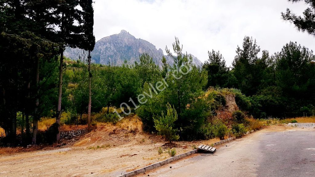 Residential Zoned Plot For Sale in Karmi, Kyrenia