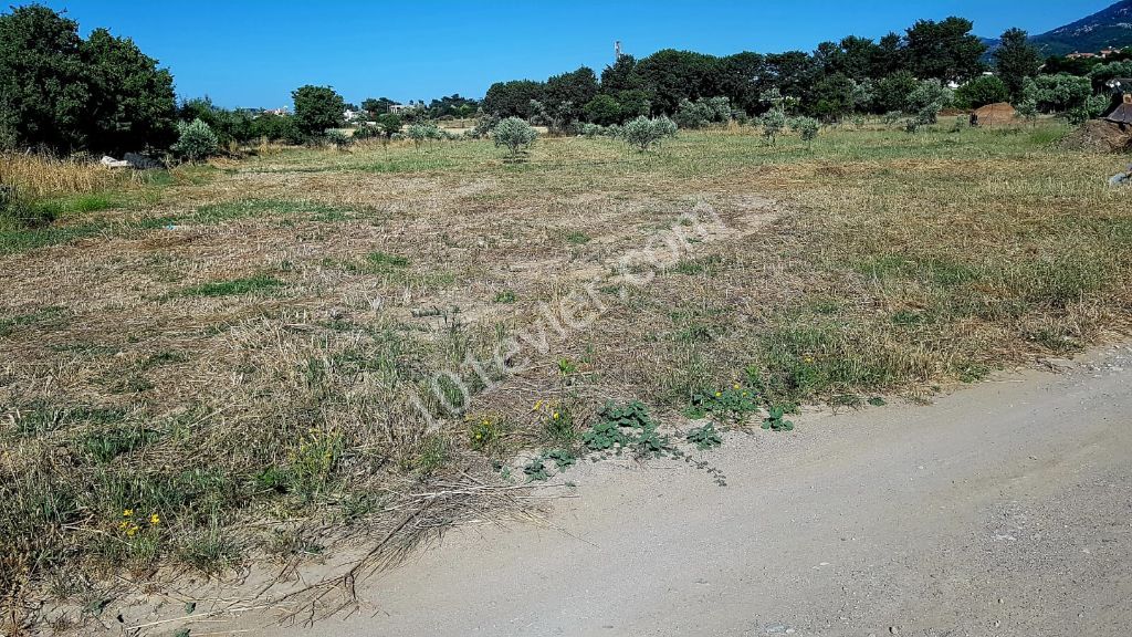 Residential Zoned Plot For Sale in Karşıyaka, Kyrenia