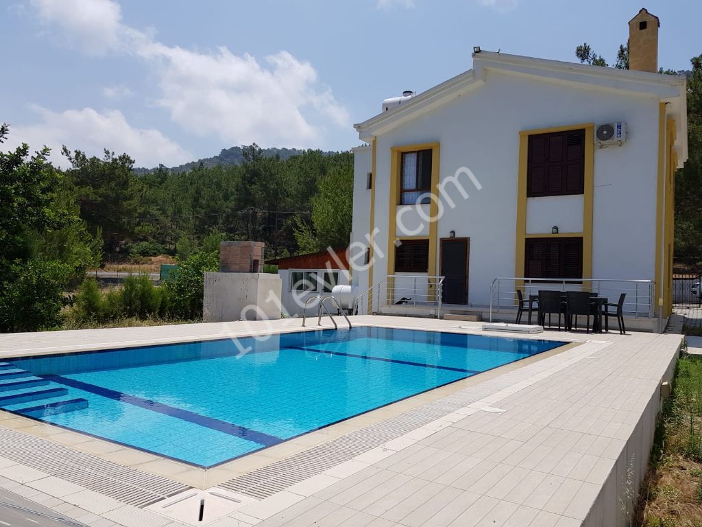 Villa  in Karşıyaka, Kyrenia