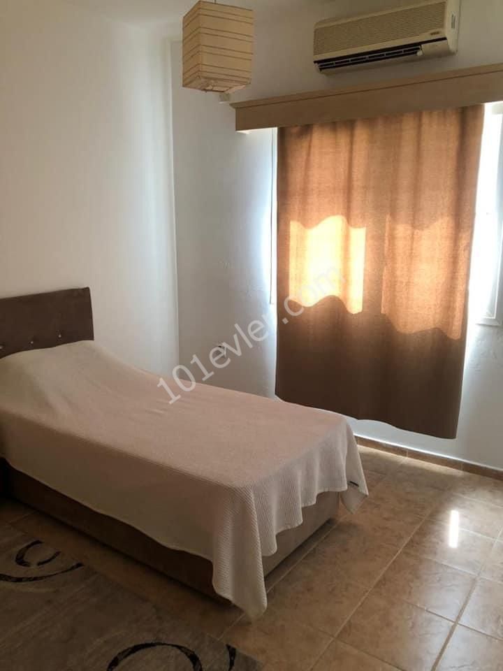 Girne Merkez 3+1 Eşyalı Kiralık Daire 3200 TL