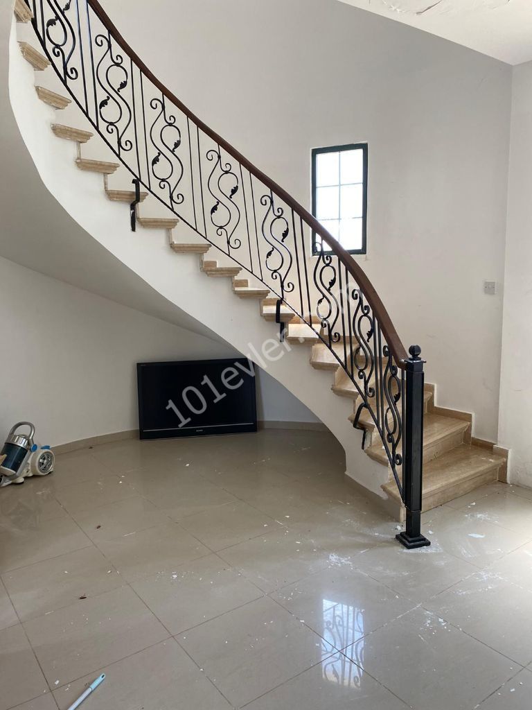 Villa To Rent in Çatalköy, Kyrenia